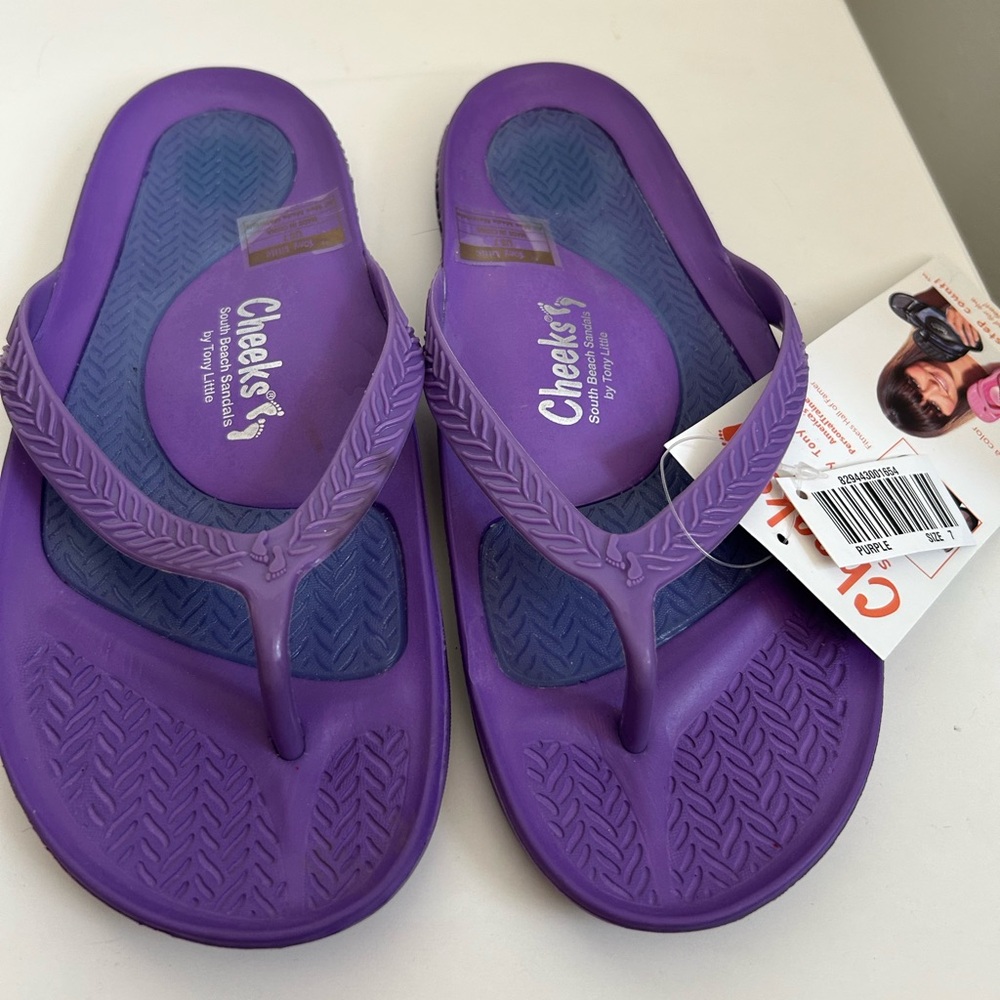 Cheeks Women's Purple Sandals